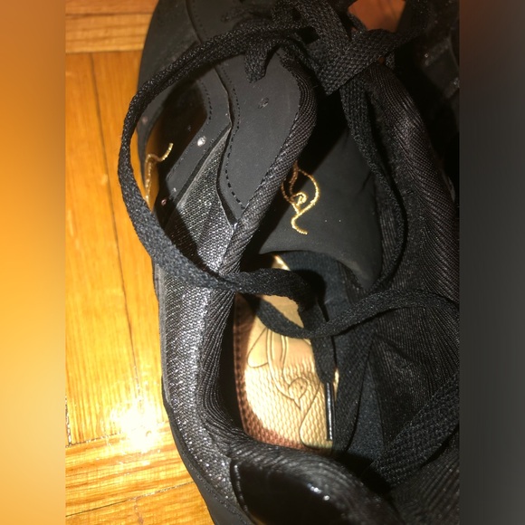 BABY PHAT vintage/y2k signature black and gold sneakers (size: 8) - Picture 3 of 6